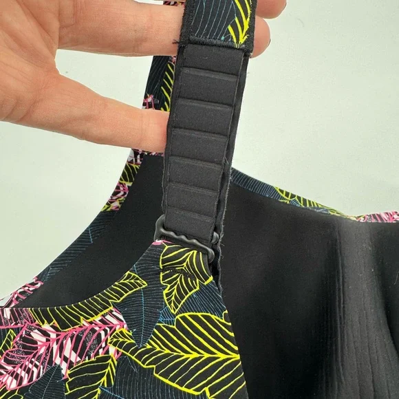 Knix Catalyst High-Impact Sports Bra Rare Print Electric‎ Aloha 7+